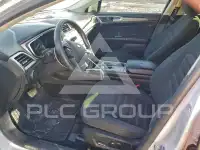 2017 Ford FUSION фото
