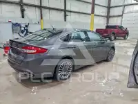2017 Ford FUSION photo
