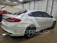 2017 Ford FUSION фото