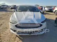 2017 Ford FUSION фото