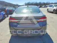 2017 Ford FUSION фото