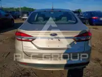 2017 Ford FUSION photo
