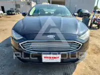2017 Ford FUSION фото