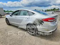 2017 Ford FUSION фото