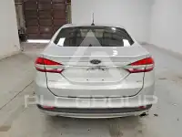 2017 Ford FUSION фото
