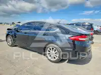 2017 Ford FUSION фото