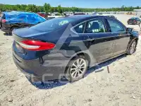 2017 Ford FUSION photo