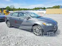 2017 Ford FUSION фото