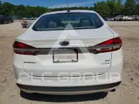 2017 Ford FUSION photo