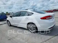 2017 Ford FUSION фото