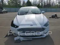 2017 Ford FUSION photo
