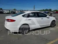 2017 Ford FUSION photo