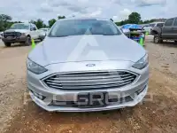2017 Ford FUSION photo