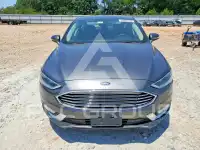 2017 Ford FUSION photo