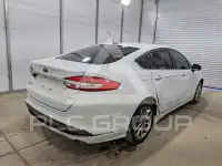 2017 Ford FUSION фото