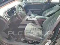 2017 Ford FUSION фото