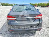 2017 Ford FUSION фото