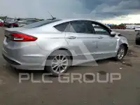 2017 Ford FUSION фото