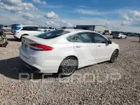 2017 Ford FUSION фото