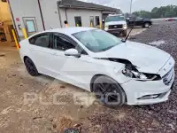 2017 Ford FUSION photo