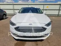 2017 Ford FUSION фото