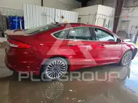 2017 Ford FUSION фото