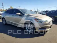 2017 Ford FUSION фото