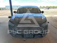 2017 Ford FUSION photo