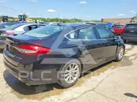 2017 Ford FUSION photo
