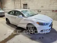 2017 Ford FUSION фото