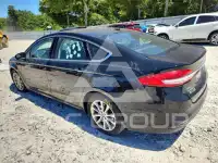 2017 Ford FUSION photo