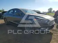 2017 Ford FUSION фото
