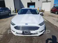 2017 Ford FUSION фото