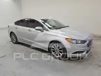 2017 Ford FUSION фото