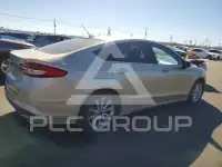 2017 Ford FUSION фото