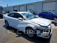 2017 Ford FUSION photo