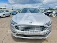 2017 Ford FUSION фото