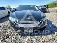 2017 Ford FUSION фото