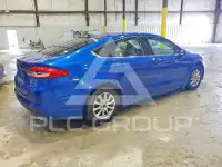 2017 Ford FUSION фото