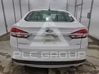 2017 Ford FUSION фото