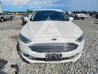2017 Ford FUSION фото