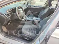 2017 Ford FUSION фото