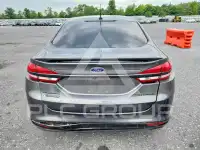 2017 Ford FUSION photo