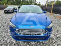 2017 Ford FUSION photo