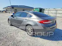 2017 Ford FUSION photo