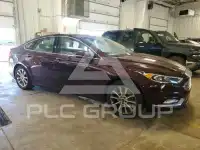2017 Ford FUSION фото