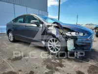 2017 Ford FUSION фото