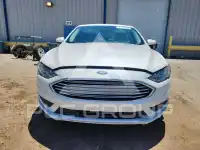 2017 Ford FUSION фото