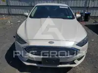 2017 Ford FUSION photo