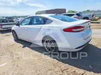 2017 Ford FUSION фото